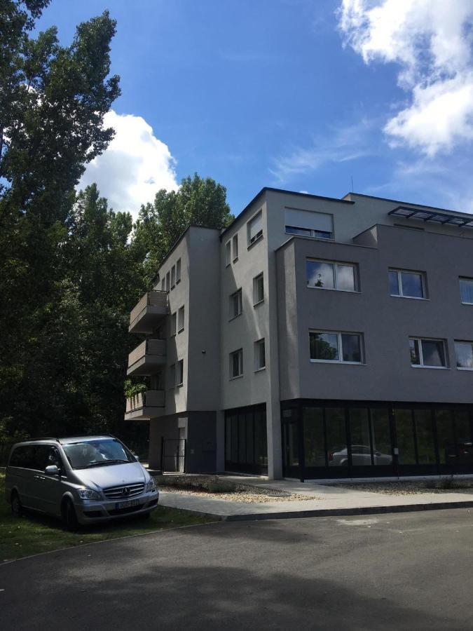 Thermal Forest Apartment Kiskunhalas Eksteriør billede