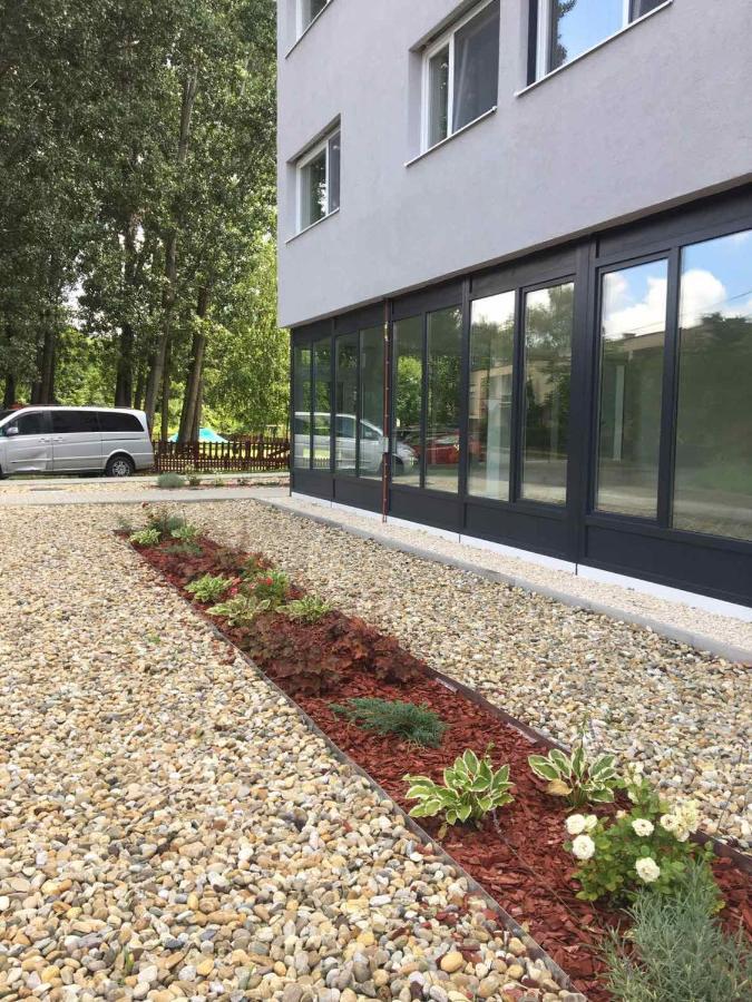 Thermal Forest Apartment Kiskunhalas Eksteriør billede